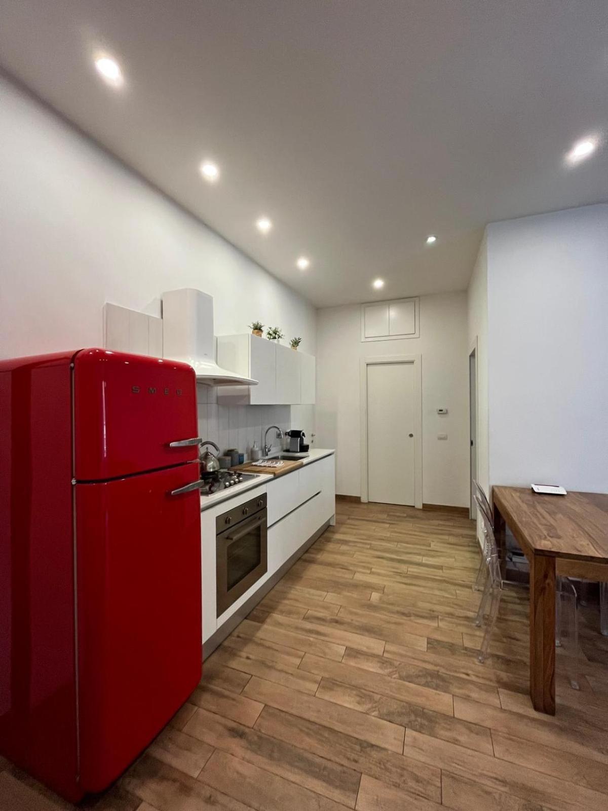 La Dolce Vita - Luxury Colosseum Boutique Apartment Rom Exterior foto